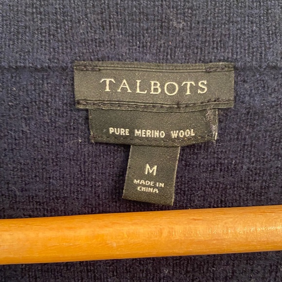 TALBOTS navy blue blazer (size M) - Picture 4 of 5